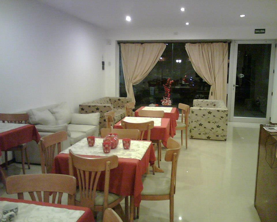 Hosteria Robert Villa Gesell Εξωτερικό φωτογραφία