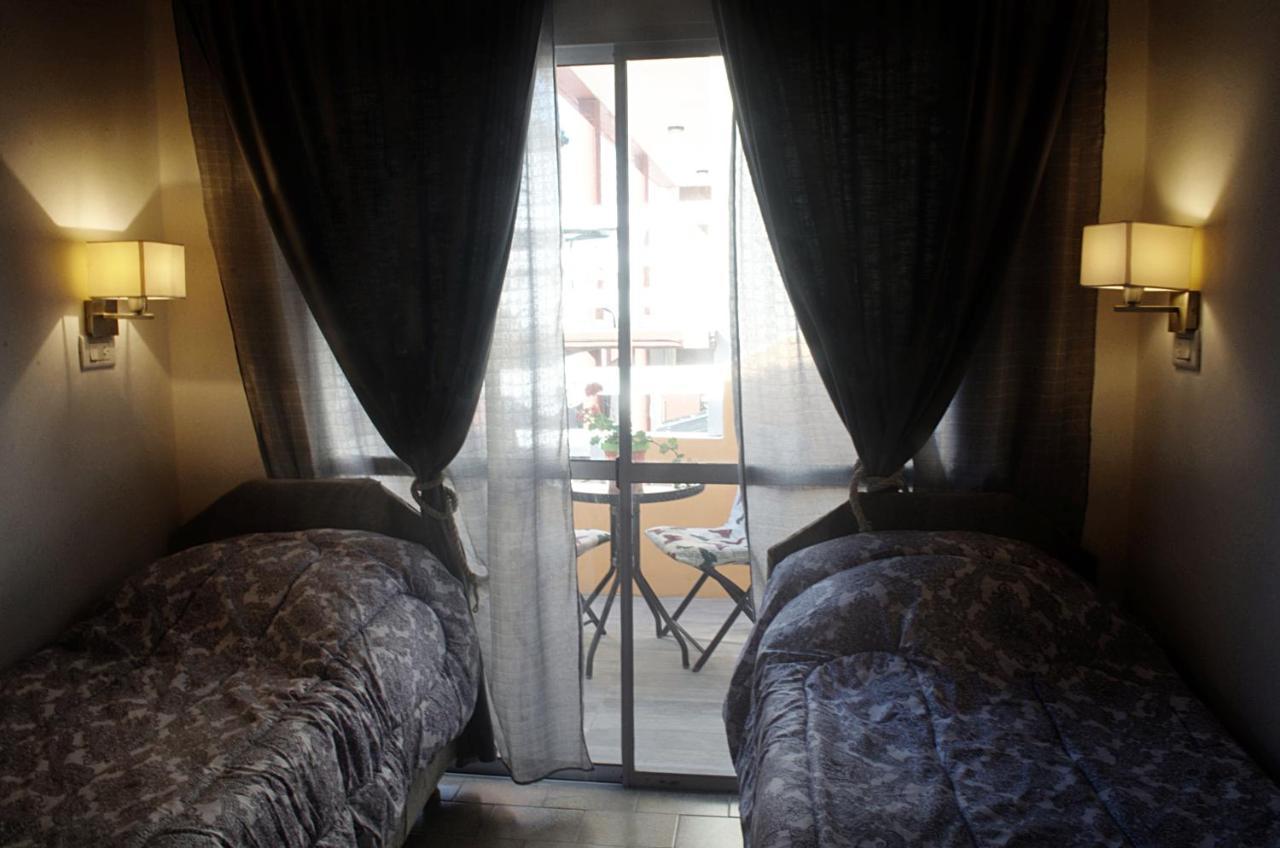 Hosteria Robert Villa Gesell Εξωτερικό φωτογραφία